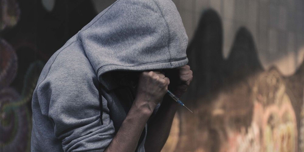 Эксперты: россияне всё чаще балуются "аптечными наркотиками"