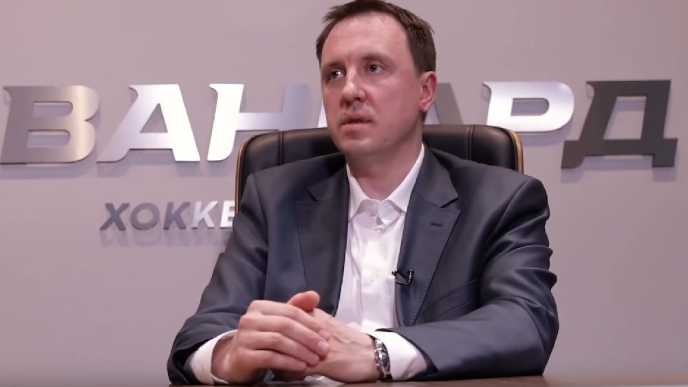 Генеральный менеджер "Авангарда" рассказал об обмене Шумакова и возвращении Михеева 