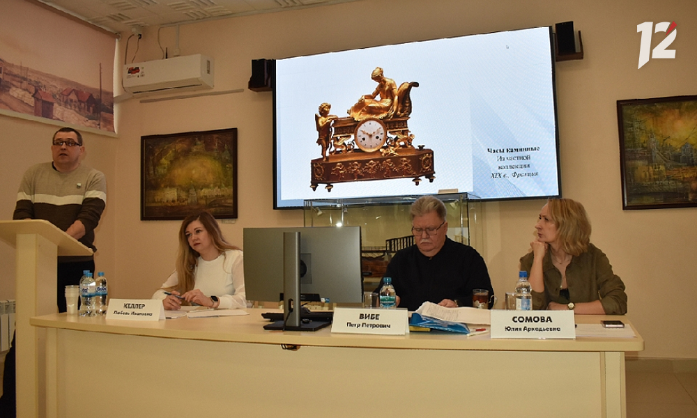 От старинных часов до редких минералов: сотрудники ОГИК музея рассказали о фондах и перспективах их пополнения