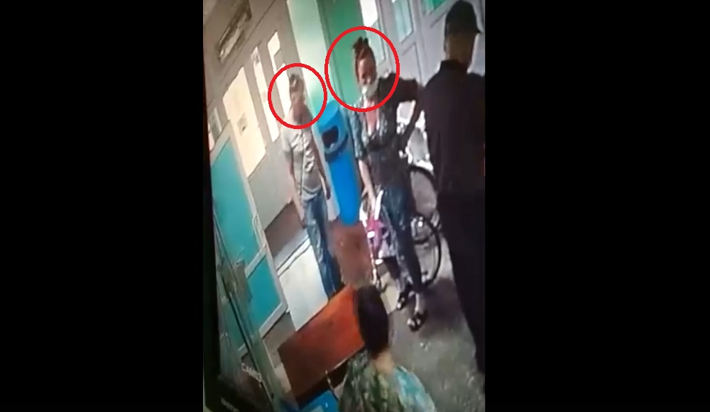 Омская полиция объявила розыск водителя, сбившего пенсионерку [видео]