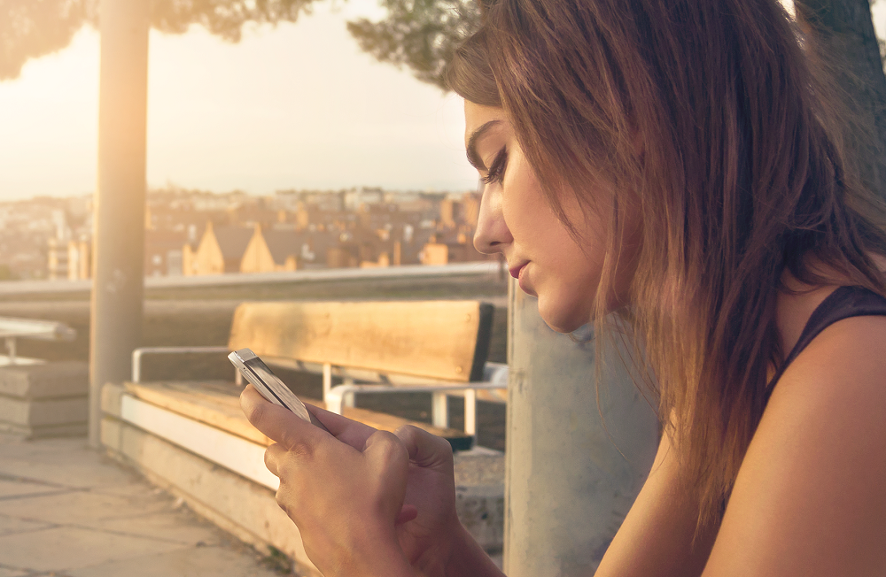 Как распознать, что телефон прослушивается