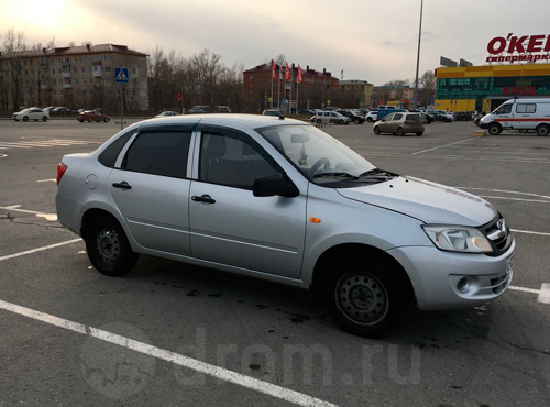 Омич по дешёвке продал арендованную "Ладу Гранту"