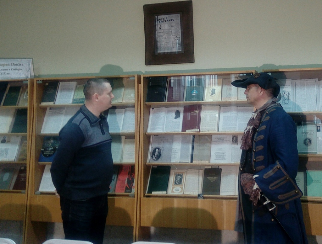 на выставке.jpg