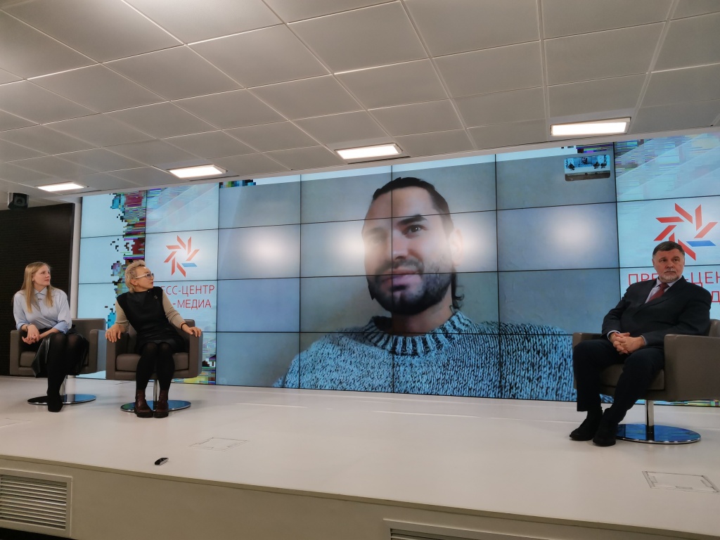 спикеры.jpg спикеры.jpg