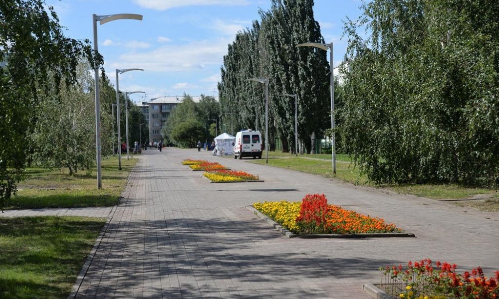 Население городского поселения. Бульвар Иванишко Омск. Население поселок Омский. Биофабрика 20 Омск. Иванишко 33 Омск.