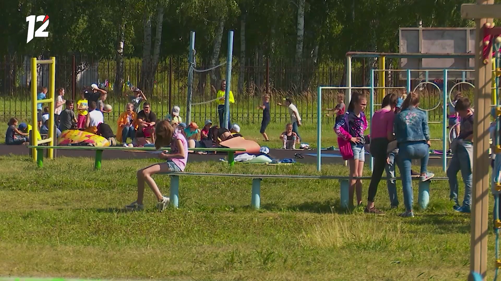 Как омские школьники будут проводить лето? 