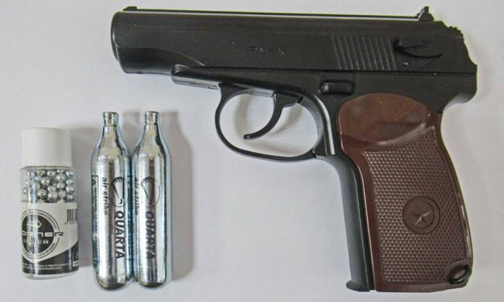 В Омске подросток выстрелил в одногруппника из пневматического пистолета