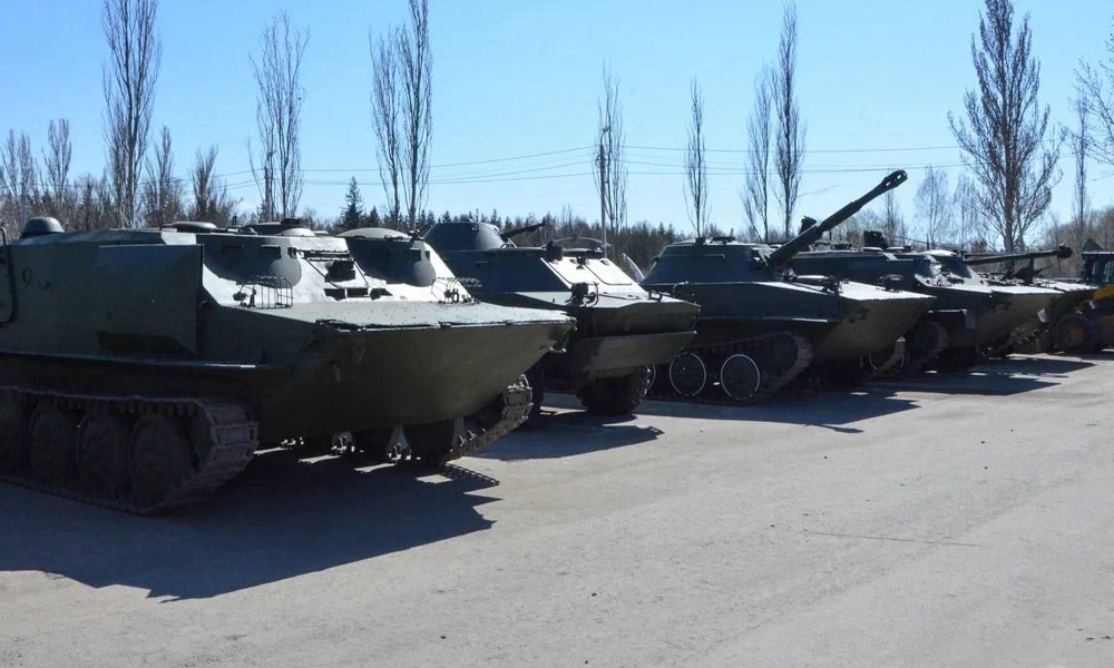 Виталий Хоценко рассказал о начале формирования экспозиции военной техники в Парке Победы