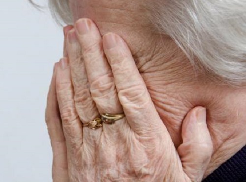 Лжевнук выманул у пожилой омички все накопления