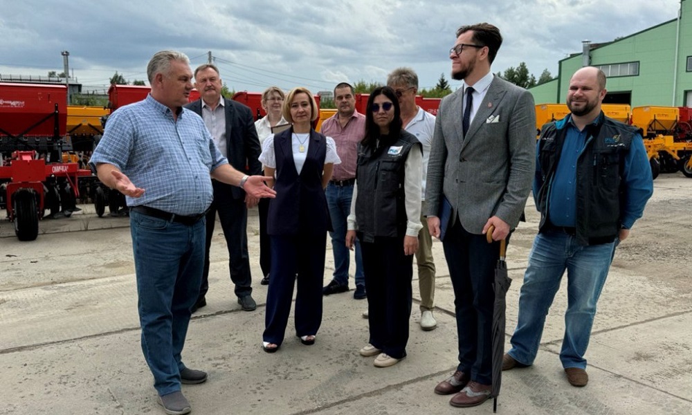 В Омской области нашли способ экономить время при посеве культур