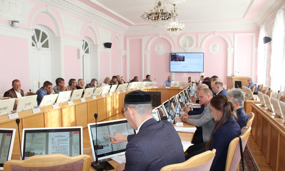 Омский горсовет сможет давать кладбищам статус вероисповедальных