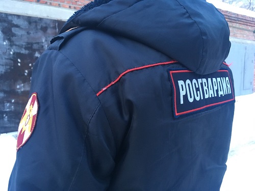 В Омске задержали трёх человек с наркотиками