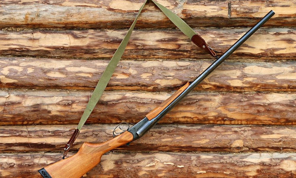 Омича, пытавшегося застрелить соседа из охотничьего ружья, будут судить