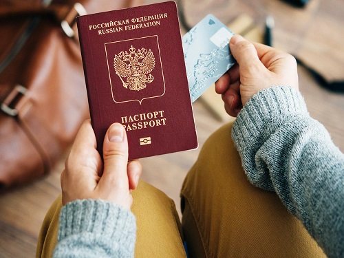 Омичка пыталась оформить кредит на телевизор по поддельному паспорту