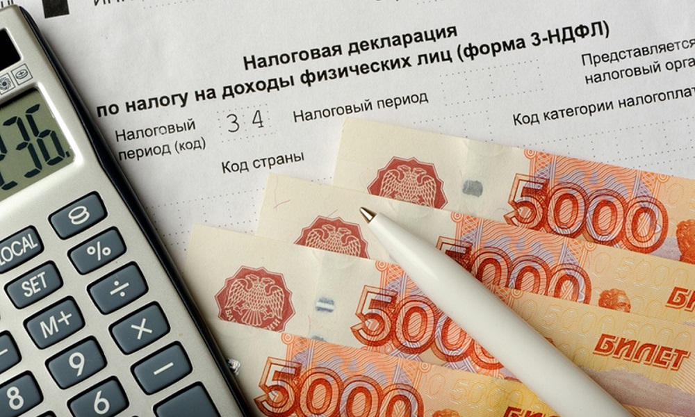 Омичей в одном из гипермаркетов встречали сотрудники Федеральной службы судебных приставов