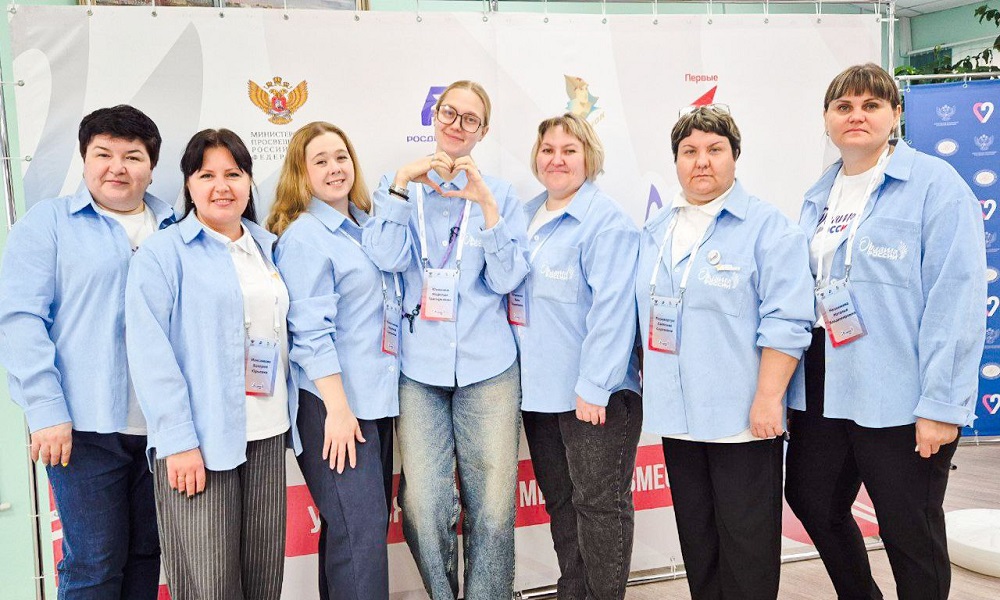 Омские педагоги поучаствовали в слёте наставников программы «Орлята России»