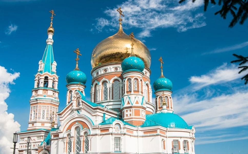 Православные верующие омичи отмечают Благовещение Пресвятой Богородицы