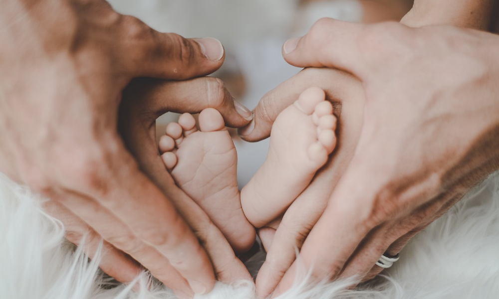 Омичам выплатят пособия на детей до 7 марта 