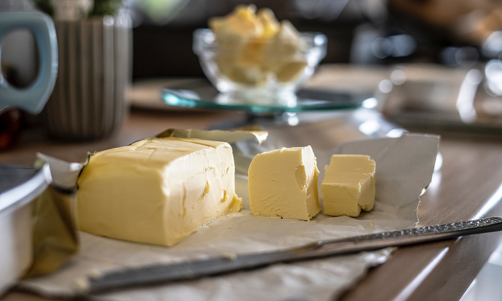 Роспотребнадзор предупредил омичей о фальсифицированном сливочном масле из Екатеринбурга 