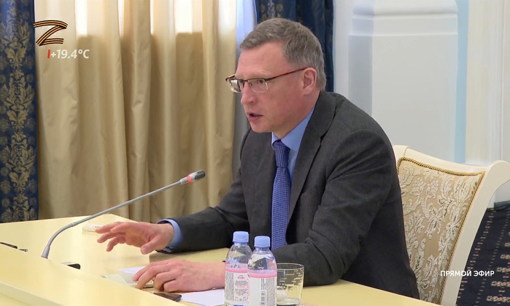 Губернатор Омской области: «В 90-е годы не свалимся»