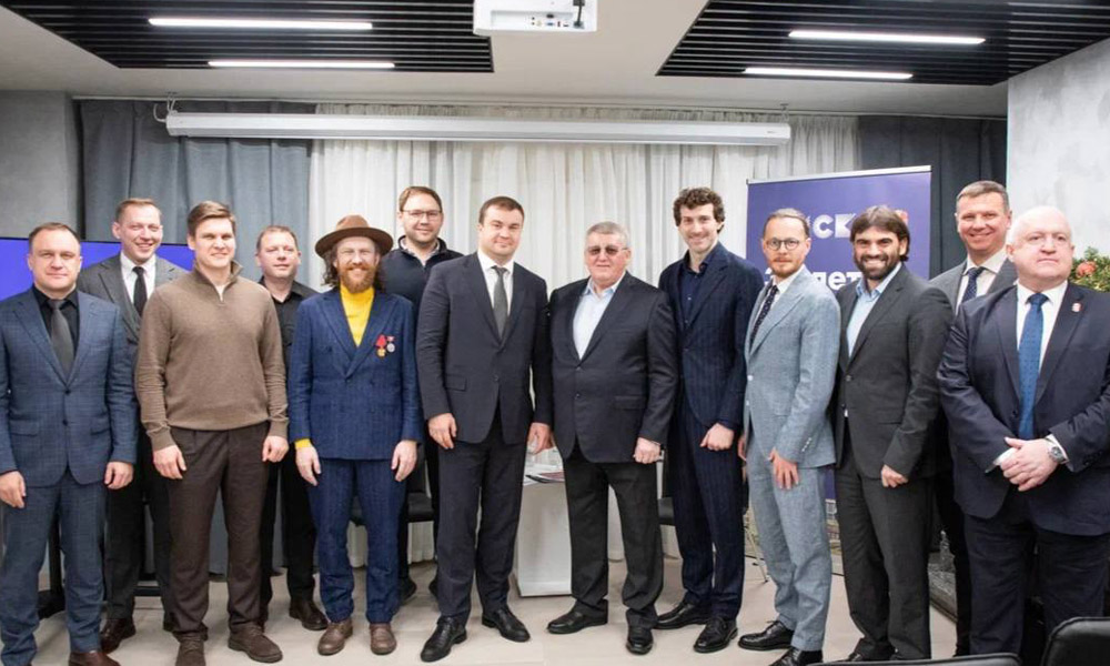 Виталий Хоценко провёл заседание Делового совета Омского землячества