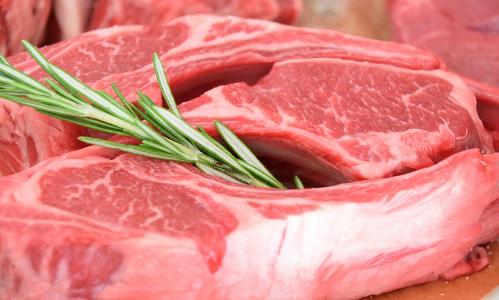 В Омске обнаружили мясо с остатками лекарств и листериями