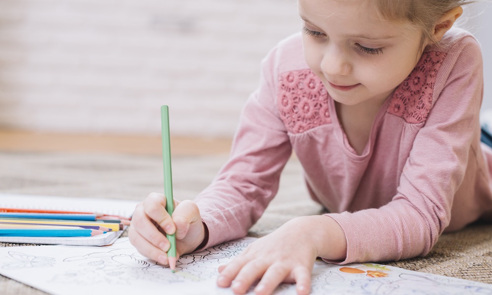 Омичи могут выиграть 50 сертификатов в магазин игрушек за семейные рисунки 