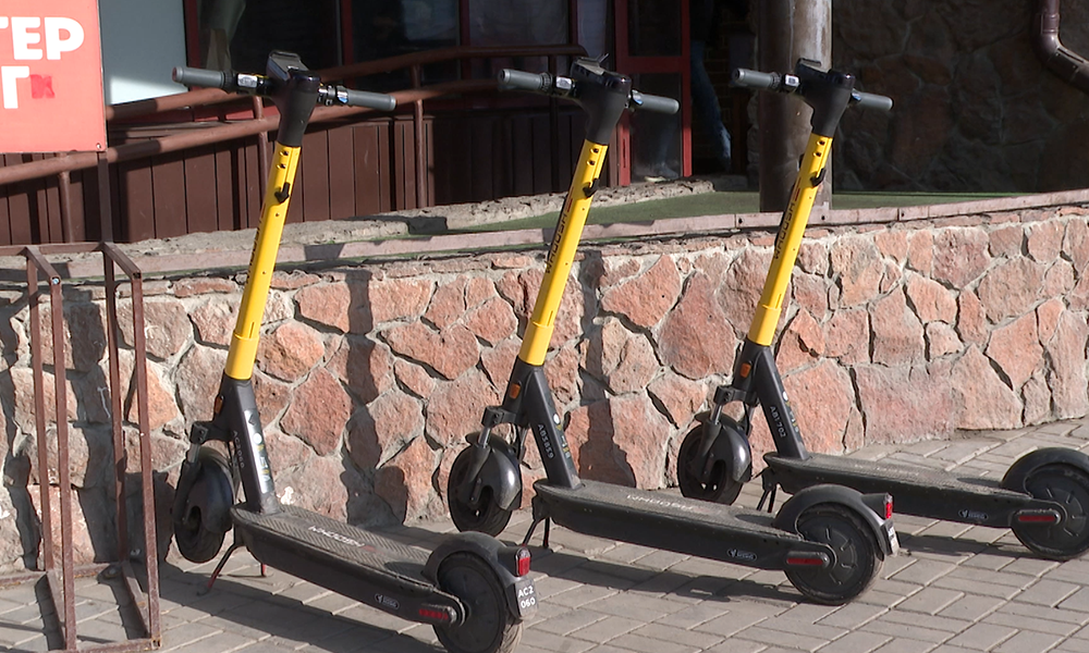 В Омске запустили первый кикшеринг — сервис по предоставлению во временное пользование электросамокатов
