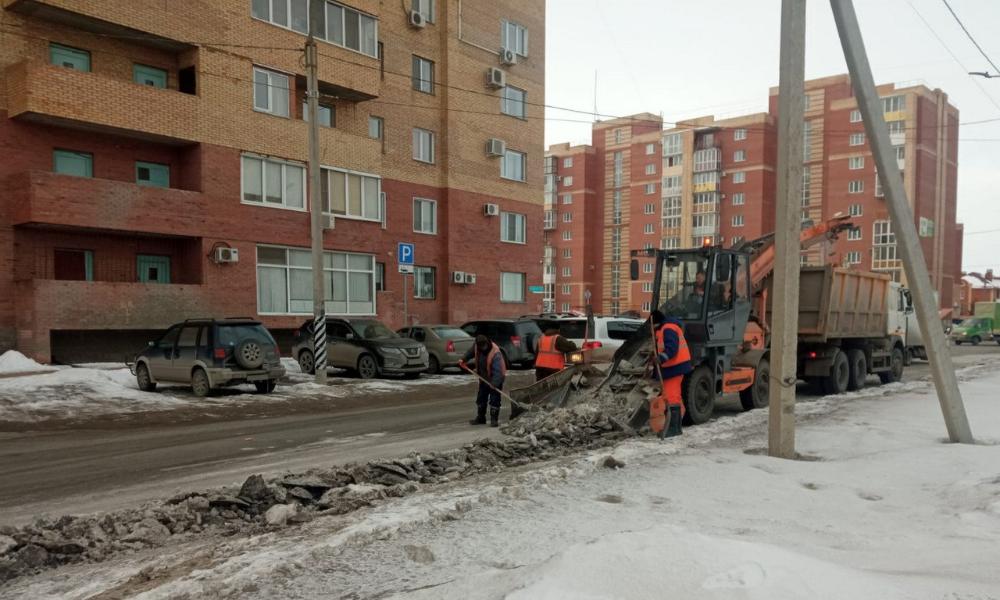 На снежные полигоны Омска вывезено больше 800 тысяч кубометров снега