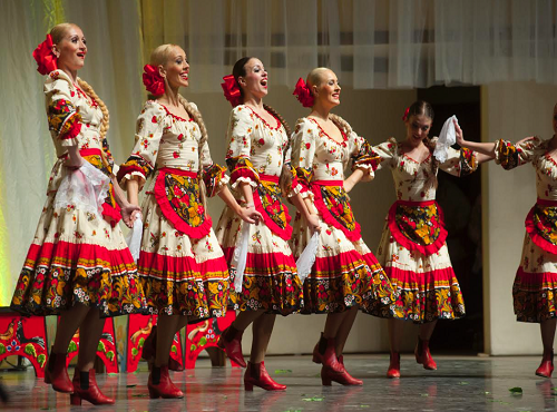 Артисты Омского русского народного хора выступят в музее Санкт-Петербурга