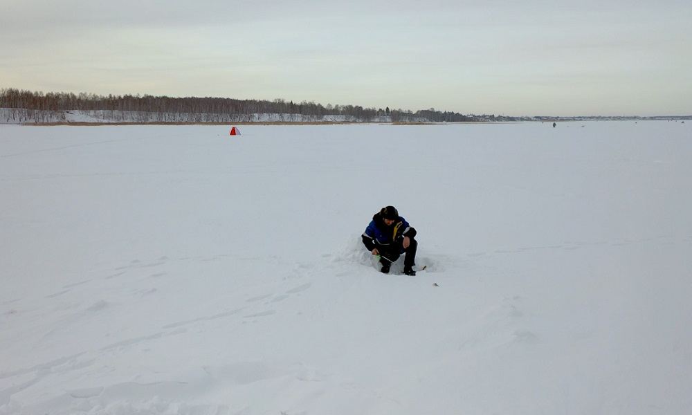 В Омске определят лучшего зимнего рыболова