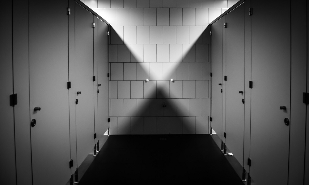 Депобразования прокомментировал результаты проверки туалета в омской школе