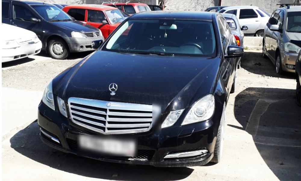 Омские приставы передали на нужды СВО автомобили, изъятые у преступников