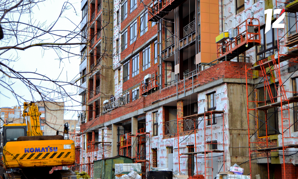 В 2023 году в Омской области хотят отремонтировать 105 многоэтажек 