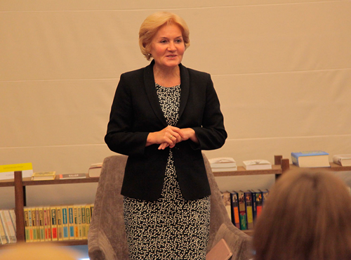 Медалистка Дельфийских игр пригласила Ольгу Голодец в Омск