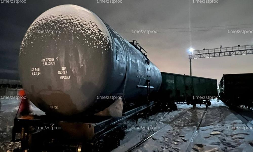 В Омской области два вагона сошли с рельсов