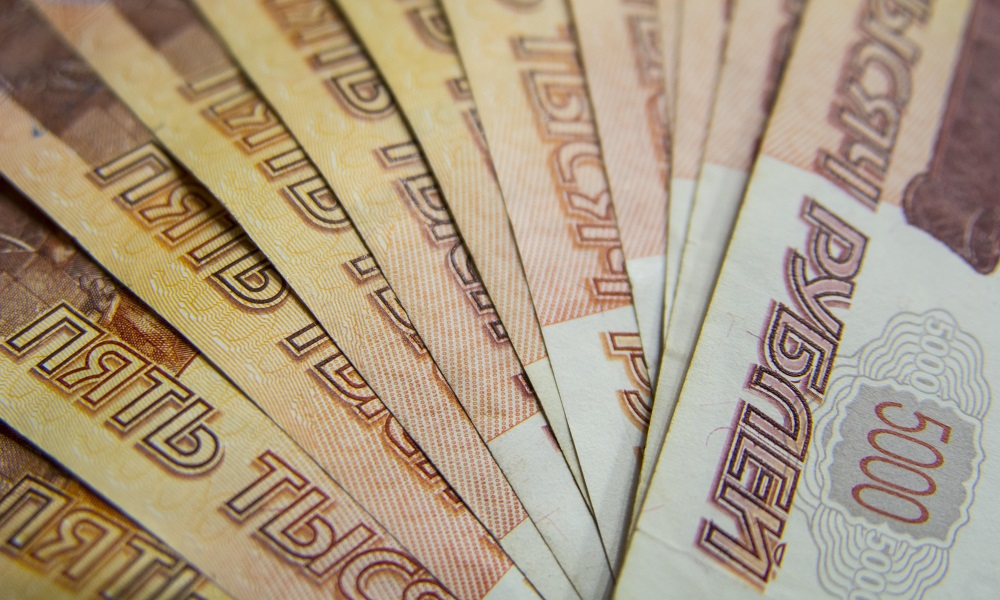 Омские власти направили почти 100 млн рублей на транспортное обслуживание в районах области