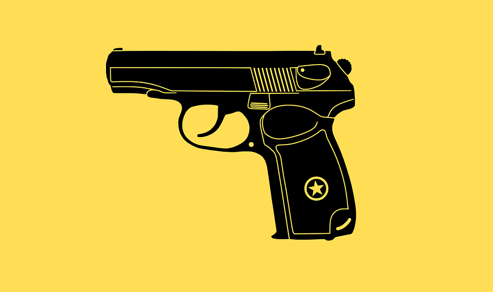 Омич похитил два пневматических пистолета у сына своей подруги