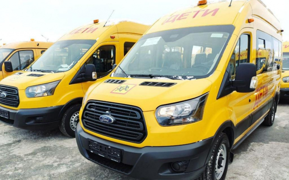 Омская область рассчитывает на получение новых школьных автобусов