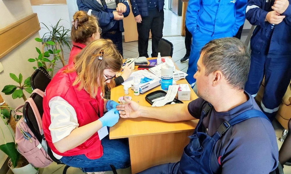 Больше четырёхсот омичей прошли бесплатный медосмотр