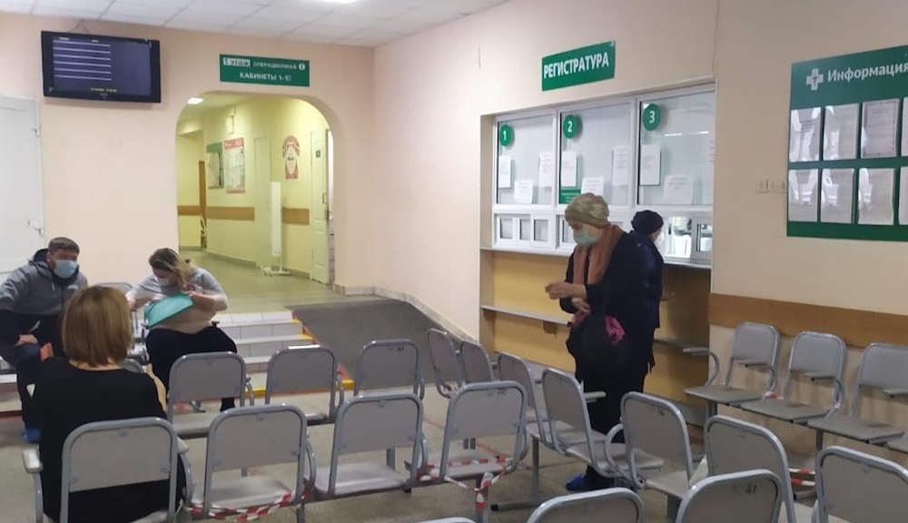 В минздраве разъяснили, почему в Омском онкодиспансере действует особая схема приёма пациентов