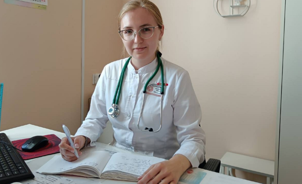 Молодой врач-педиатр Мария Янюшкина приступила к работе в Москаленской ЦРБ