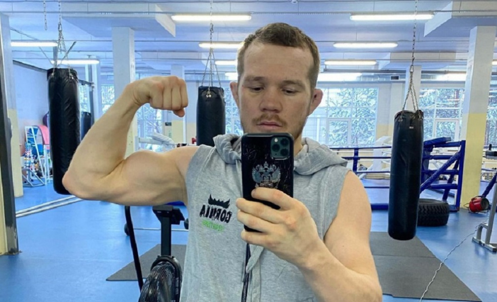 Пётр Ян лишился пояса чемпиона из-за запрещённого приёма 