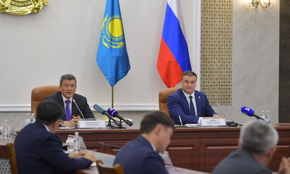 Виталий Хоценко и аким Северо-Казахстанской области Гауез Нурмухамбетов обсудили планы по укреплению деловых и культурных связей между регионами