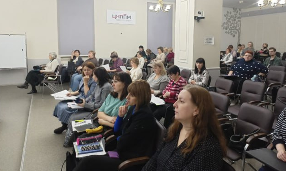 В Омске подготовили более 100 экспертов для проверки ЕГЭ по русскому языку
