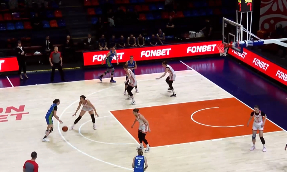 Омский «Нефтяник-Титан» встретится с ивановской «Энергией»