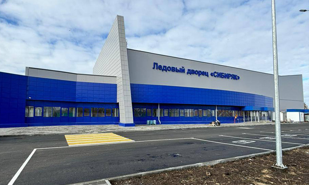 В Калачинске завершилась основная часть работ по возведению ФОК 