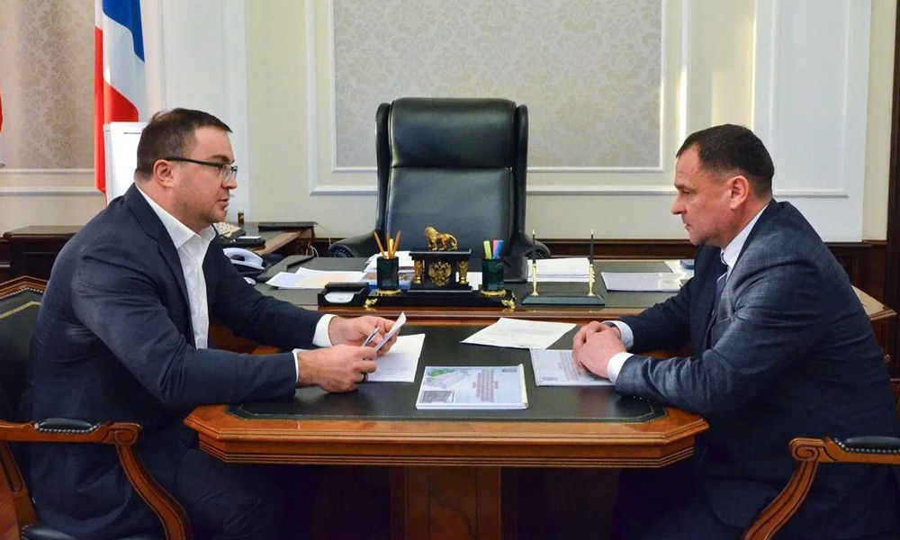 Виталий Хоценко провёл встречу с главами Тевризского и Омского районов