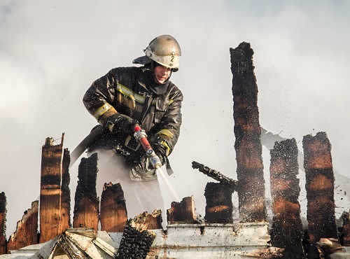 Омич поджёг общежитие в надежде впечатлить экс-сожительницу