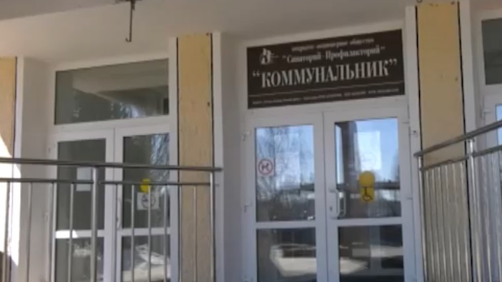 12 каналу стали известны подробности проживания якутских вахтовиков в "Коммунальнике"